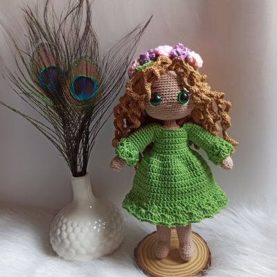 Crochet doll