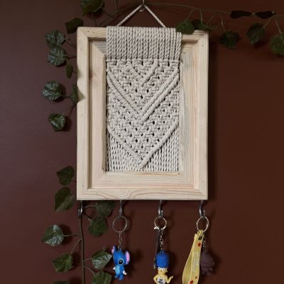 Macrame wall hanging for keys