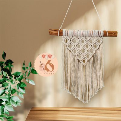 Macrame wallhanging