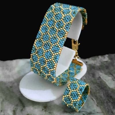 Turquoise beehive set by Miyuki beads