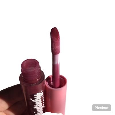 LipGloss ( Burgundy Shade )