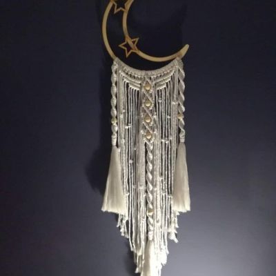 Crescent macrame