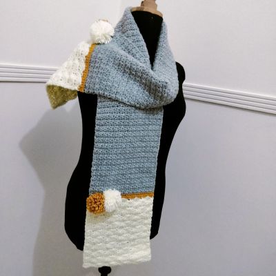 Wool scarf