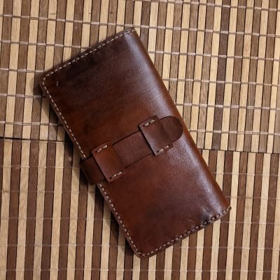 woman's wallet 