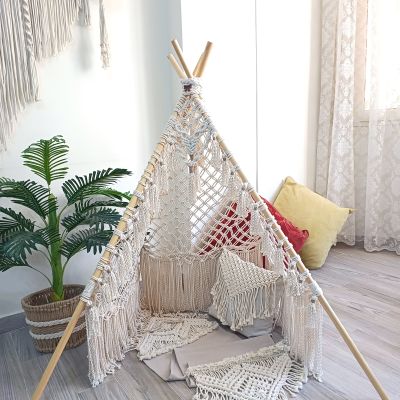 Macrame tent