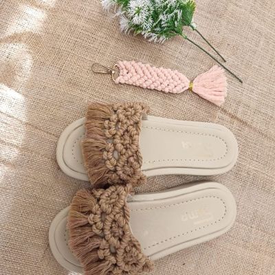 Trendy Slipper 