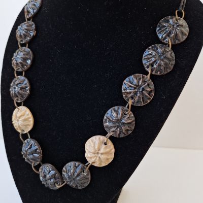 Ceramic necklace 