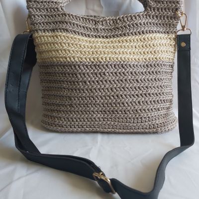 Crochet shoulder or cross bag