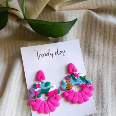 Double flower stud earrings 💙💖