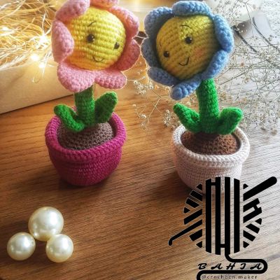 Amigurumi flower pot 