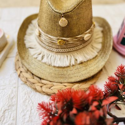 Hat cowboy gold