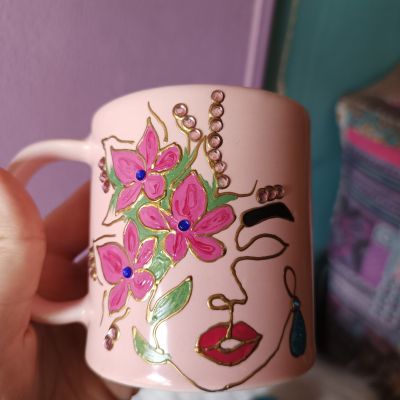 Flowery girl mug 