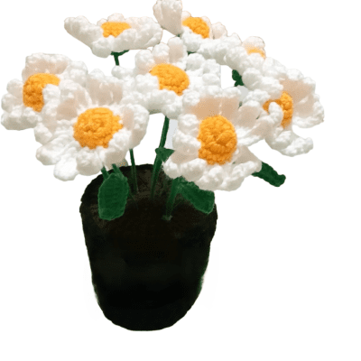 Vase of flowers made of crochet 