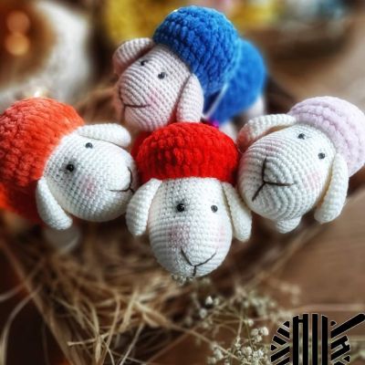 Amigurumi sheep 