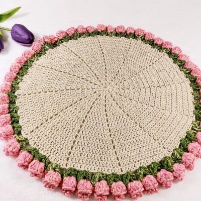 Tulip flower crochet tablecloth