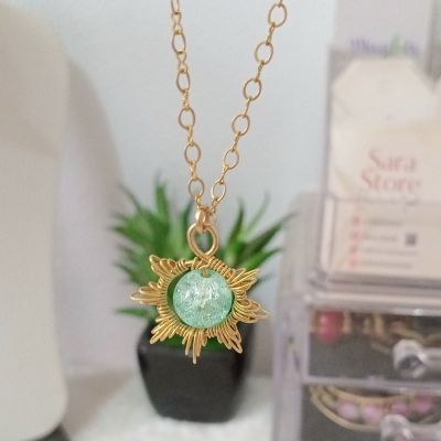 Sun-shaped copper chain