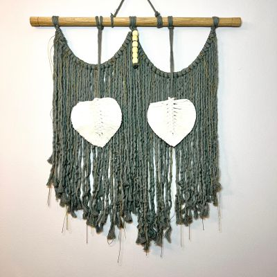 W olive  Macrame hanger 