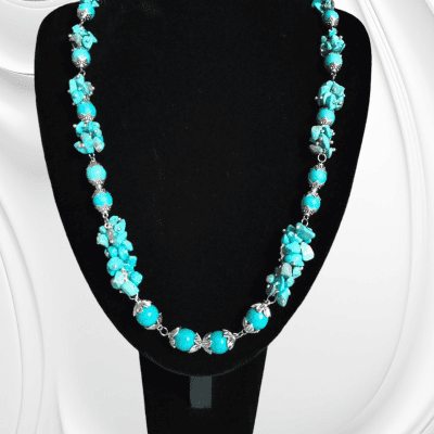 Necklaces of turquoise 