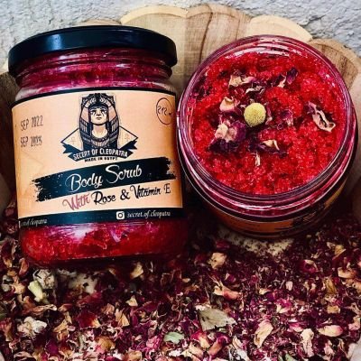 Rose and strawberry scrub