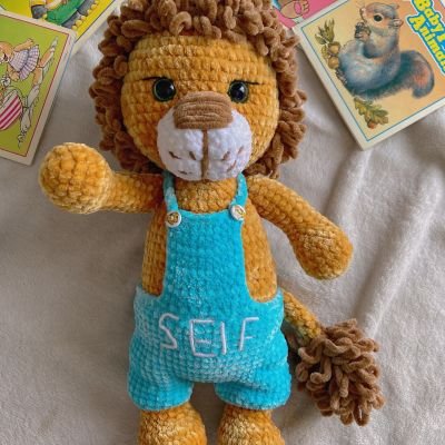 Lion amigurumi 