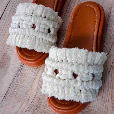 Slipper Macrame 2 medical