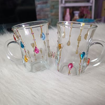 Tow crystals teacups