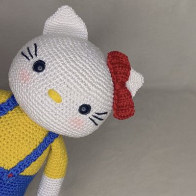 Hello kitty amigurumi 