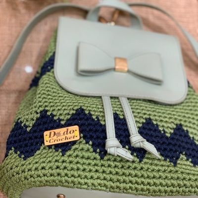 Crochet handbag