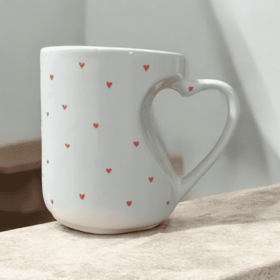 Porcelain mug 