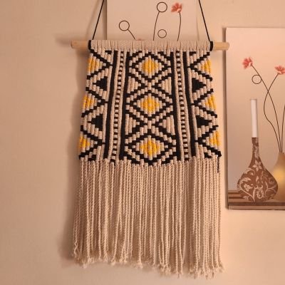 Wall macrame 