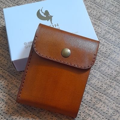 Handmade men's pocket wallet in genuine leather 