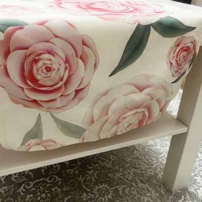 Table runner peony heart