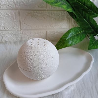 Round incense burner