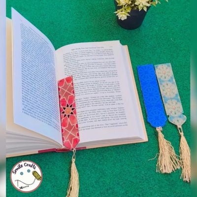 Felt bookmark 