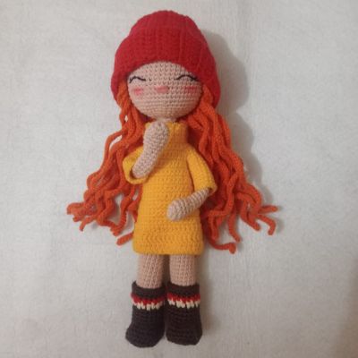 Amigurumi doll 