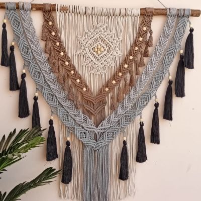 Macrame wall hanging