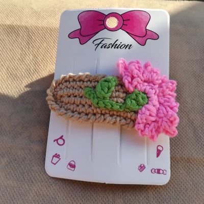 Tic Tac hair clip