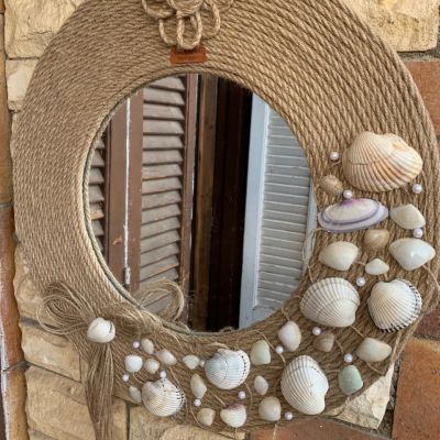 Boho mirrors inlaid with seashells