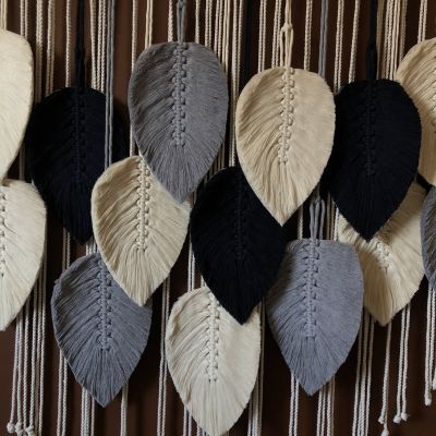 Macrame feathers