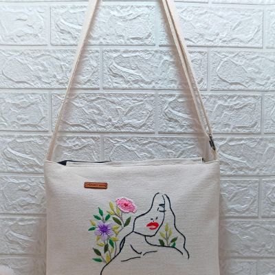 Cross bag embroidery Dreamy girl