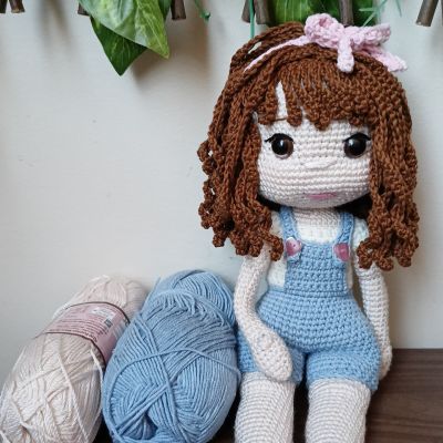 Crochet doll