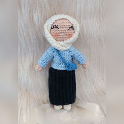 Crochet doll