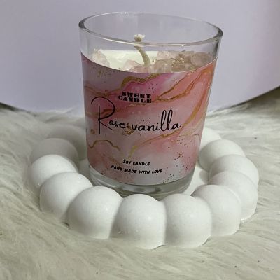 Rose vanilla scented candle