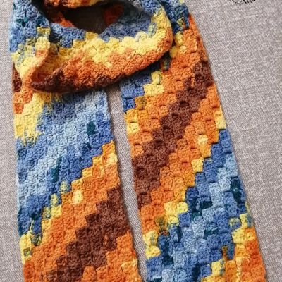 Crochet scarf 