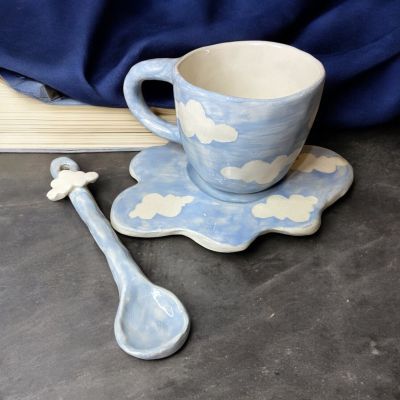 Handmade porcelain mug 