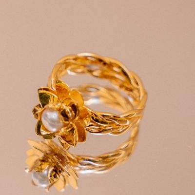 Gold ring