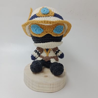 Amigurumi doll 