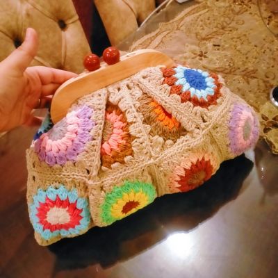 Trendy crochet bag 