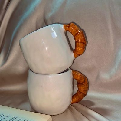 Croissant mug