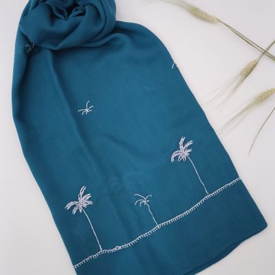 Cotton scarf handmade embroidered in SIWA